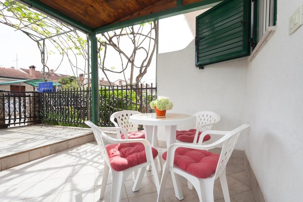 Apartment Darko Rovinj Bagian luar foto